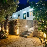 Casa vacanze Isabella Paxos Holidays Magaziá