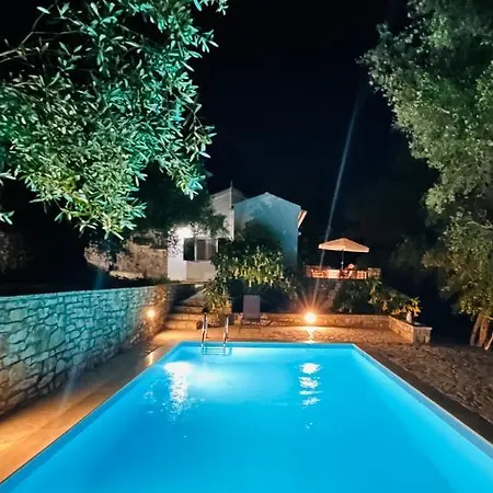Isabella Paxos Holidays Prázdninový dům Magaziá