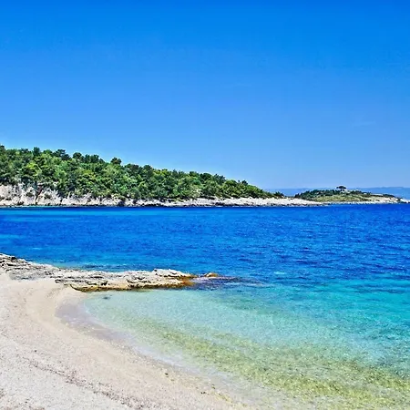 Isabella Paxos Holidays